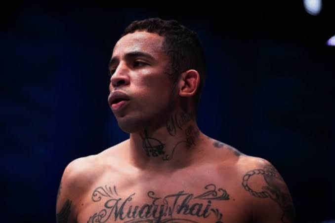Carlos Prates foi um dos destaques de 2024 no UFC